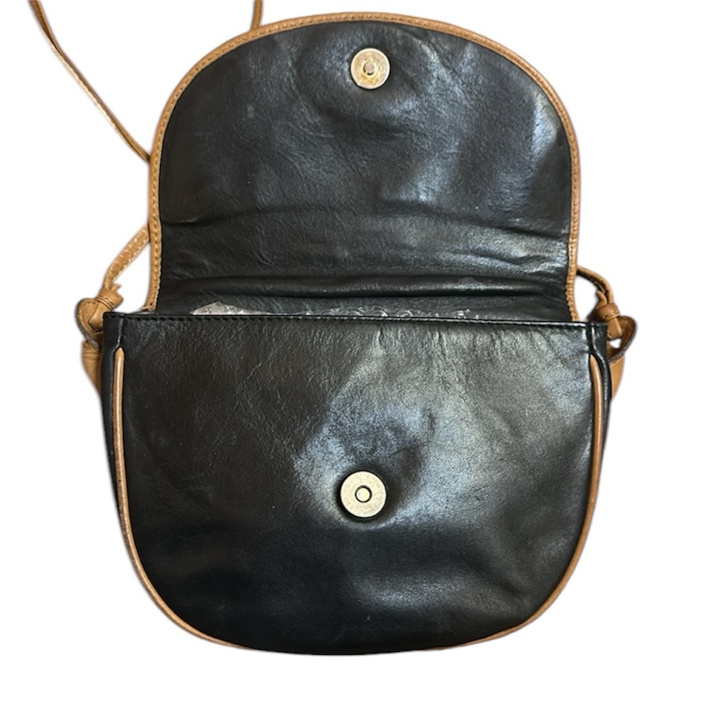 Celine Triomphe Vintage Black Leather Shoulder Bag w/Golden Trim. Comes with COA - Picture 9 of 17
